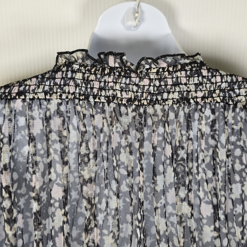 Free People Beatrice Lace-Up Top Printed Sheer Smocked Black Floral Size Medium - Picture 11 of 16